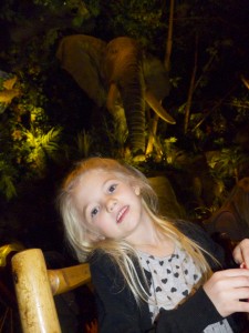 rainforest cafe vegas