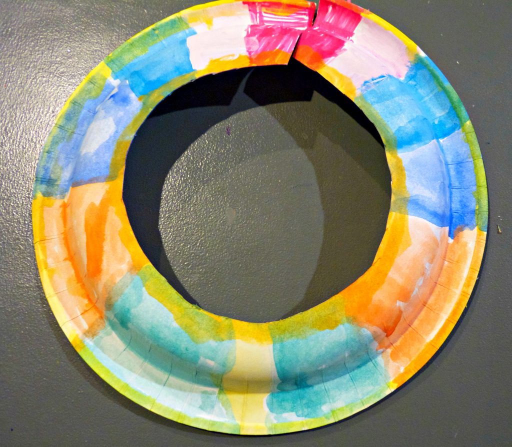 african paper plate necklace